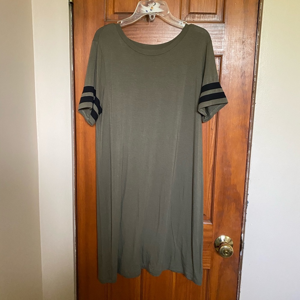 Forever 21 Army Green T shirt Dress